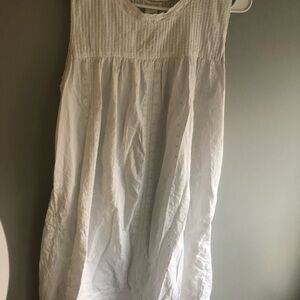 White Sleeveless Dress